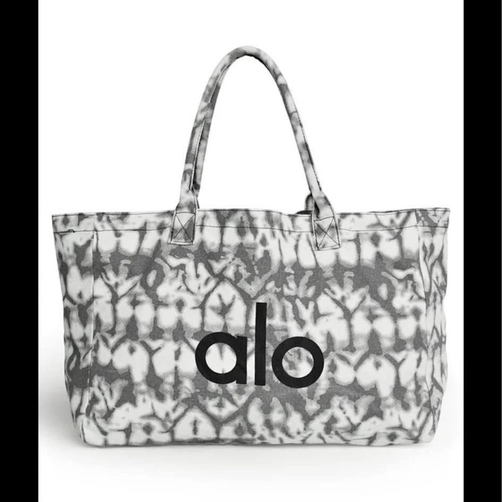 Alo tote bag new